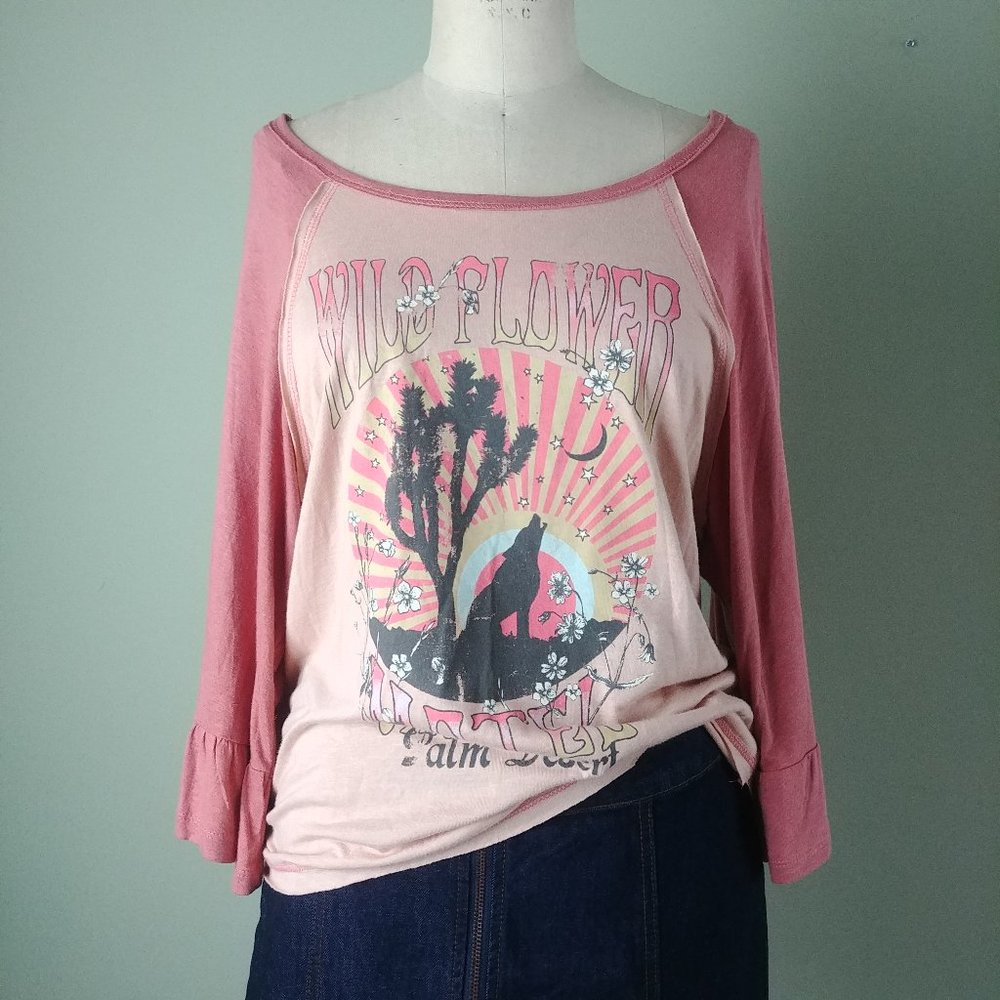 ALTAR'D STATE BOHO GRAPHIC TEE WITH RUFFLE SLEEVE